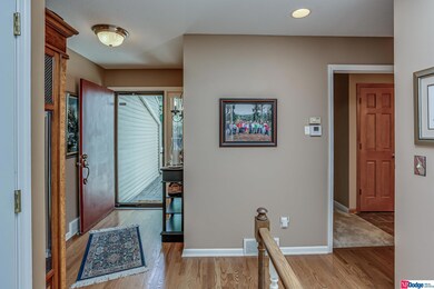 907 S 112th Plaza, Omaha, NE 68154 - photo 7