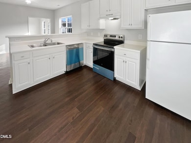 6836 Lakinsville Ln, Raleigh, NC 27610 - photo 2