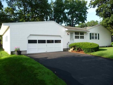 99 Mayflower Dr, Manchester, NH 03104 - photo 2