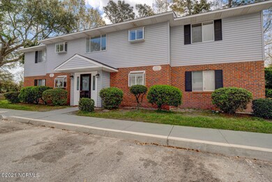 4542 Kimberly Way Wilmington-large-001-0