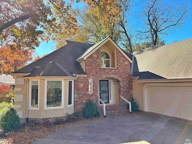 3007 Trail Rd, Lawrence, KS 66049 - photo 3