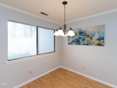 16_7353_Sandy_Creek_Rd_Dining