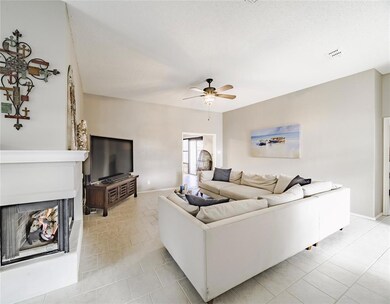 7917 Woodland Dr, North Richland Hills, TX 76182 - photo 4