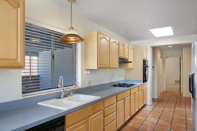 4240 E Timrod St, Tucson, AZ 85711 - photo 6