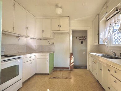 2433 Hope St, Klamath Falls, OR 97603 - photo 7