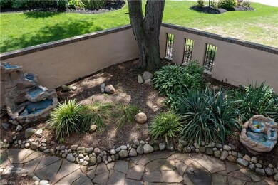 Another view of the courtyard.