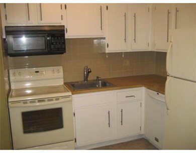 26 Chestnut St unit 16, Wakefield, MA 01880 - photo 6