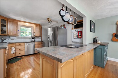 303 Ronald Ave, Cumberland, RI 02864 - photo 7