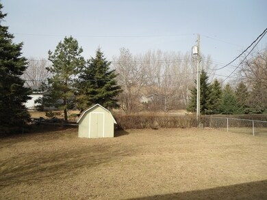Backyard<|><|>