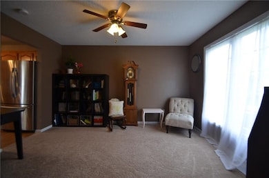 2519 E Marion St, Des Moines, IA 50320 - photo 6