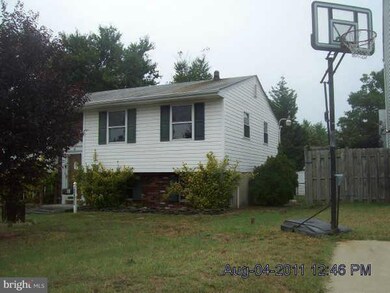 10 Cromwell Ave, Glen Burnie, MD 21061 - photo 2
