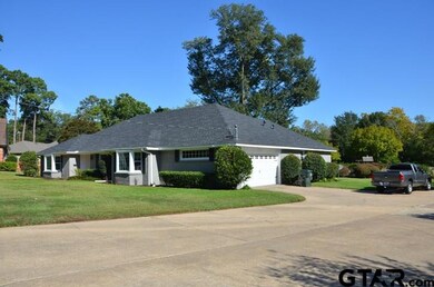 2714 2714 Pecan Dr, Tyler, TX 75701 - photo 2