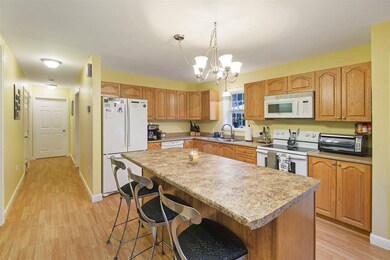 19 Andover Dr, Center Barnstead, NH 03225 - photo 3