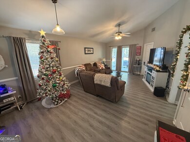 2203 Windsor St, Saint Marys, GA 31558 - photo 4