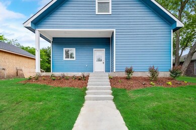 915 W Munson St, Denison, TX 75020 - photo 4