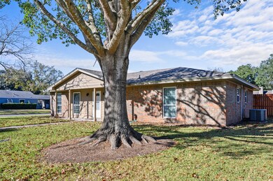 3503 Avenue R, Rosenberg, TX 77471 - photo 2