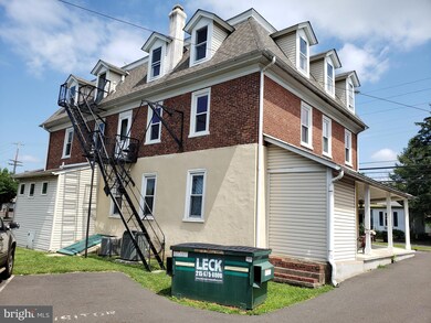 4894 Old Easton Rd unit 2, Doylestown, PA 18902 - photo 4