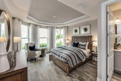 Pinnacle model rep secondary bedroom wit