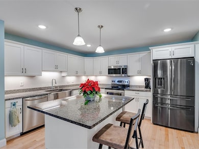 1294 North Ave unit 1, Burlington, VT 05408 - photo 7