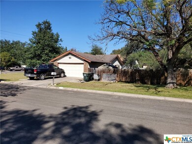 2018 Castle Gate Cir, San Marcos, TX 78666 - photo 5