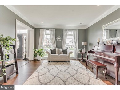 209 Luray Dr, Williamstown, NJ 08094 - photo 3