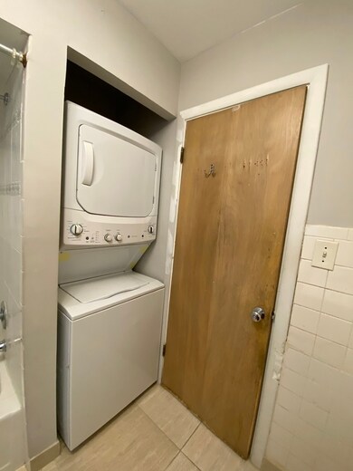 6254 N Washtenaw Ave unit 1, Chicago, IL 60659 - photo 7