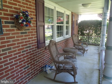 208 Valley Forge Rd, Cinnaminson, NJ 08077 - photo 2