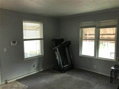 560 Ohio Ave, Midland, PA 15059 - photo 4