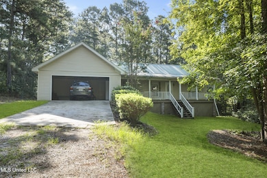 105 Green Bay Dr, Petal, MS 39465 - photo 3