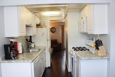 IMG_1146_Kitchen