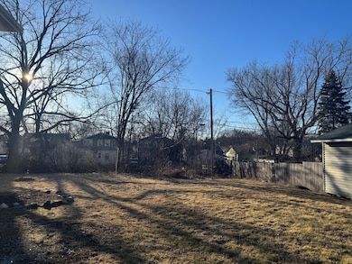 5953 N 41st St, River Hills, WI 53209 - photo 5