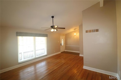 1000 Mackinac Dr, Saint Louis, MO 63146 - photo 3