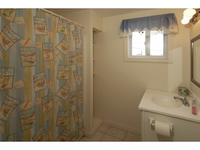 124 Ocean Dr unit South, Seabrook, NH 03874 - photo 7