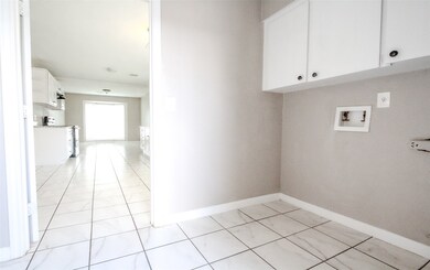 8215 Coastway Ln, Houston, TX 77075 - photo 3