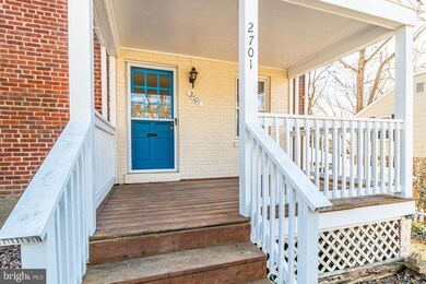 2701 Farmington Dr, Alexandria, VA 22303 - photo 4