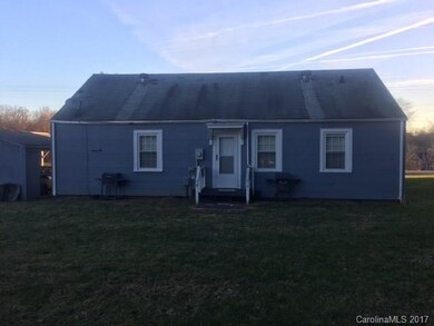 281 Cooper Farm Rd, Statesville, NC 28625 - photo 3