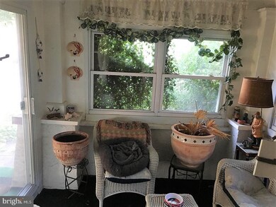 201 Lewis Ave, Lansdowne, PA 19050 - photo 3