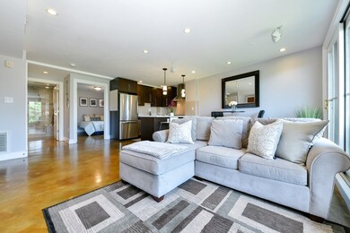 64-66 Salem St unit PH2, Boston, MA 02113 - photo 4