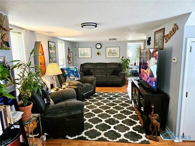 3217 134th St, Toledo, OH 43611 - photo 4