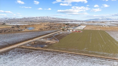 9270 N 5600 W unit 7, Tremonton, UT 84337 - photo 5