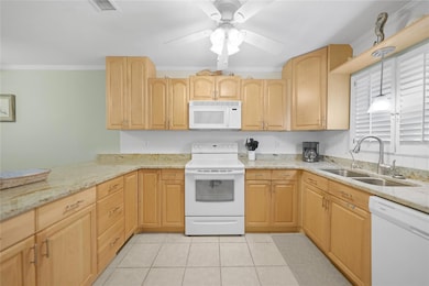 1636 Stickney Point Rd unit 36-201, Sarasota, FL 34231 - photo 4