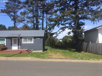 1213 SW 12th St, Lincoln City, OR 97367 - photo 2