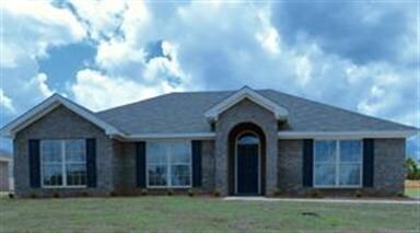 1134 Honeysuckle Dr, Prattville, AL 36067 - photo 3