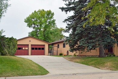 Street View Front