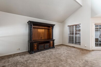 0300-Living-Room_1800x1200_3420593