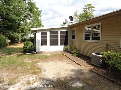 6 Buttonwood Ln, Whiting, NJ 08759 - photo 6