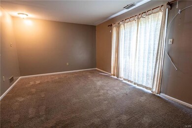 539 Newbury Ct, Sellersville, PA 18960 - photo 7