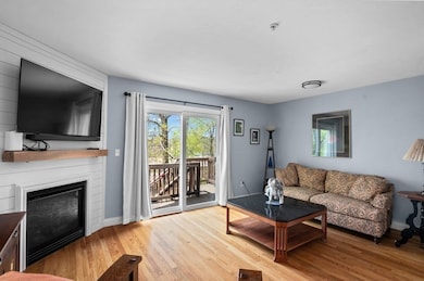 28 West St unit 4A, Ayer, MA 01432 - photo 4