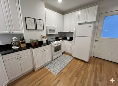2022 Colfax St unit 1, Evanston, IL 60201 - photo 4
