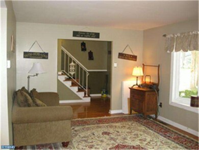 1737 Red Oak Rd, Williamstown, NJ 08094 - photo 5